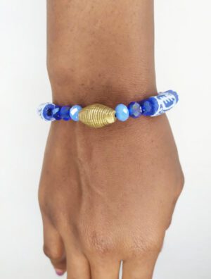 Bracelet en perles du Ghana et bijoux en bronze