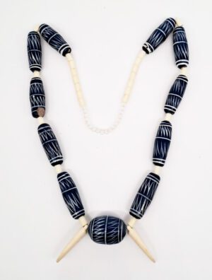 Collier Perles bleues.corchets2 scaled copie