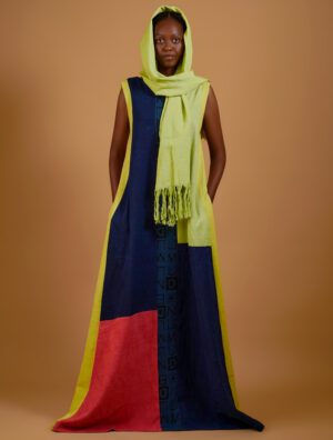 De forme trapèze aux couleurs pop, la robe COLOR BLOCK AWA 100% coton, sera parfaite pour égayer votre style en journée comme en soirée. Son ouverture dans le dos apporte une touche élégante. Elle dispose de poches latérales.