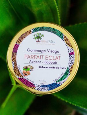 Gommage visage à l'abricot et à la poudre de baobab
